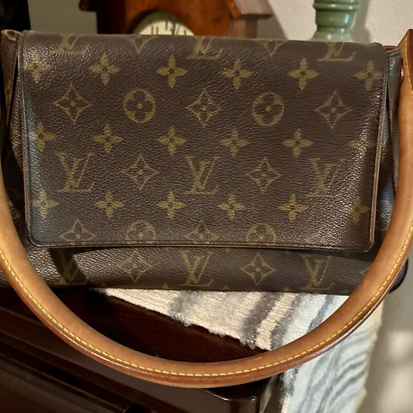 Louis Vuitton Classic Monogram Shoulder Bag - Picture 1 of 7
